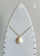Load image into Gallery viewer, Bay Necklace
